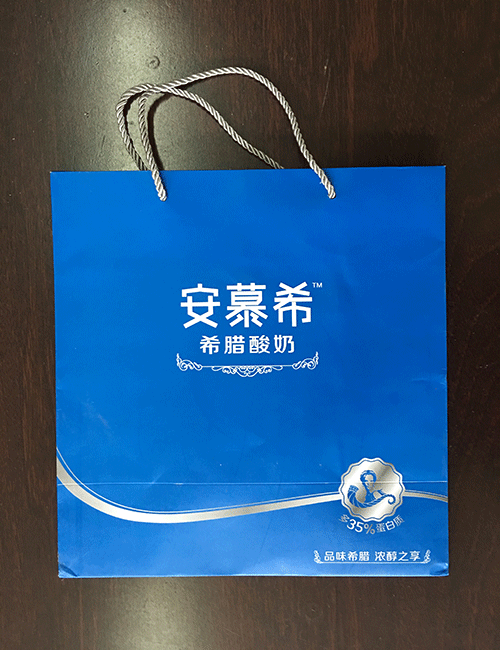 無(wú)紡布環(huán)保袋比塑料袋更豐富
